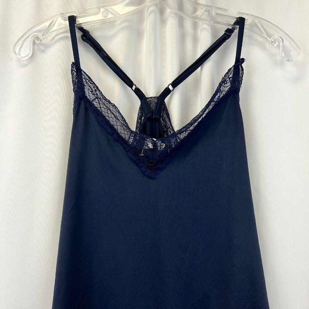 QEARAL Women’s Camisole Top Lace Trim Racerback Blue Size Medium - Picture 2 of 7